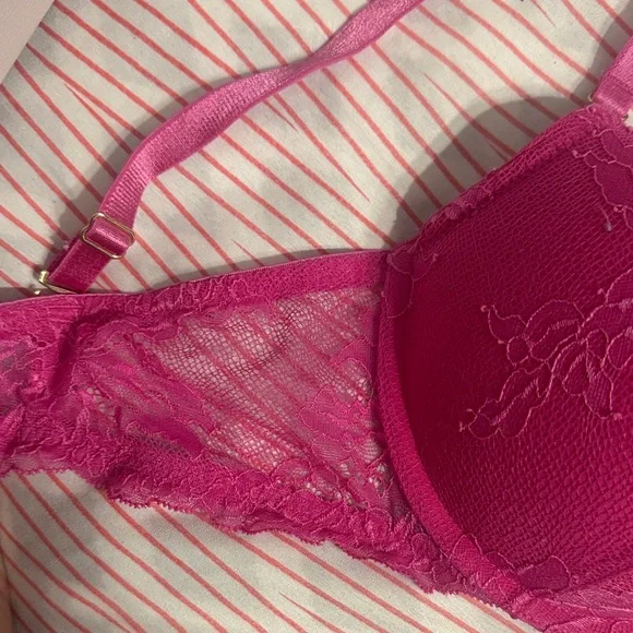 La SENZA Hot Pink Lace Bra - Picture 4 of 5